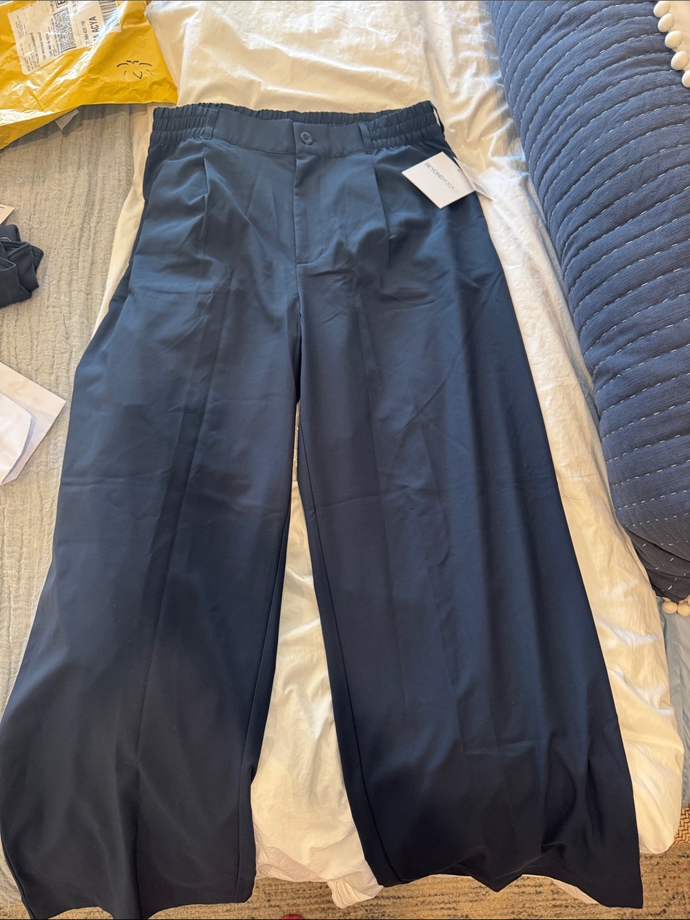 Beyond Yoga Navy Wide-Leg High Rise Pants